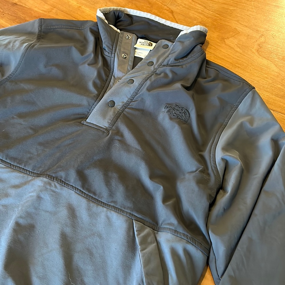North Face - Men’s Quarter Snap - Small - Gray